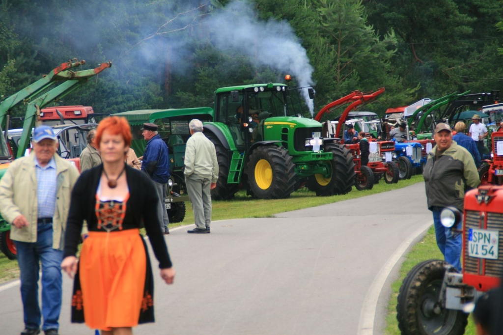 Wüstenhainer Treckertreffen 2009_11.jpg